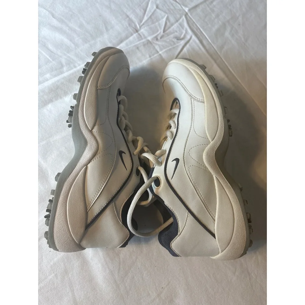 Nike Golf Shoes Women 6.5 White Spiked Athletic 192105-141
